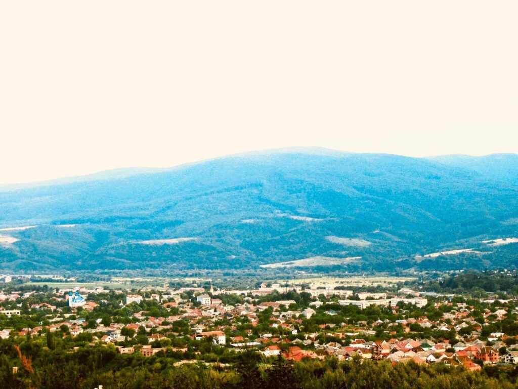 Свалява влітку